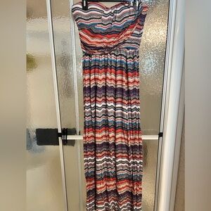 Strapless Maxi